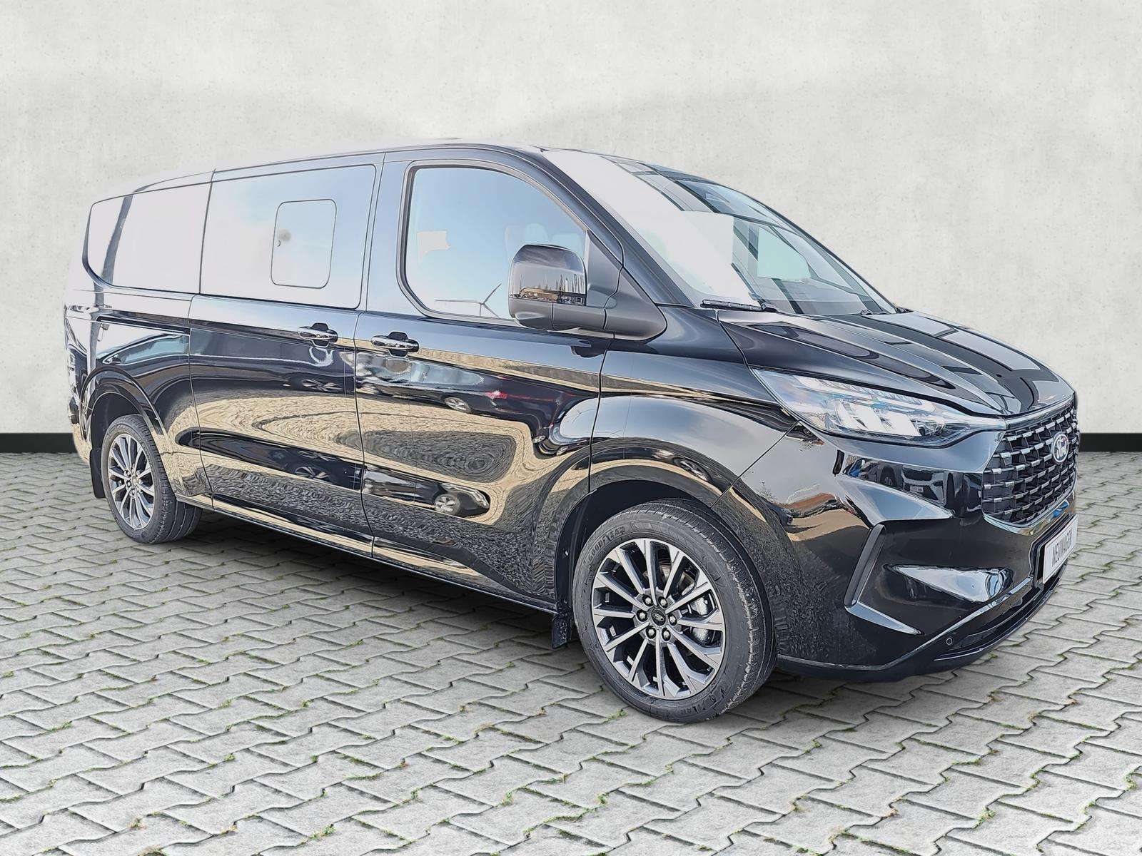 Fahrzeugbild eines Ford Tourneo Custom