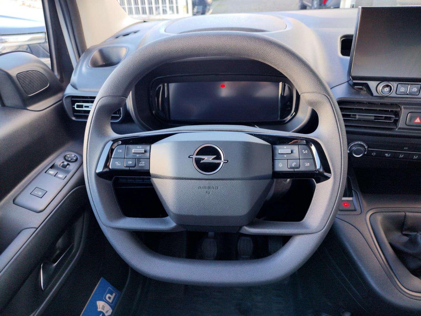 Fahrzeugbild eines Opel Combo