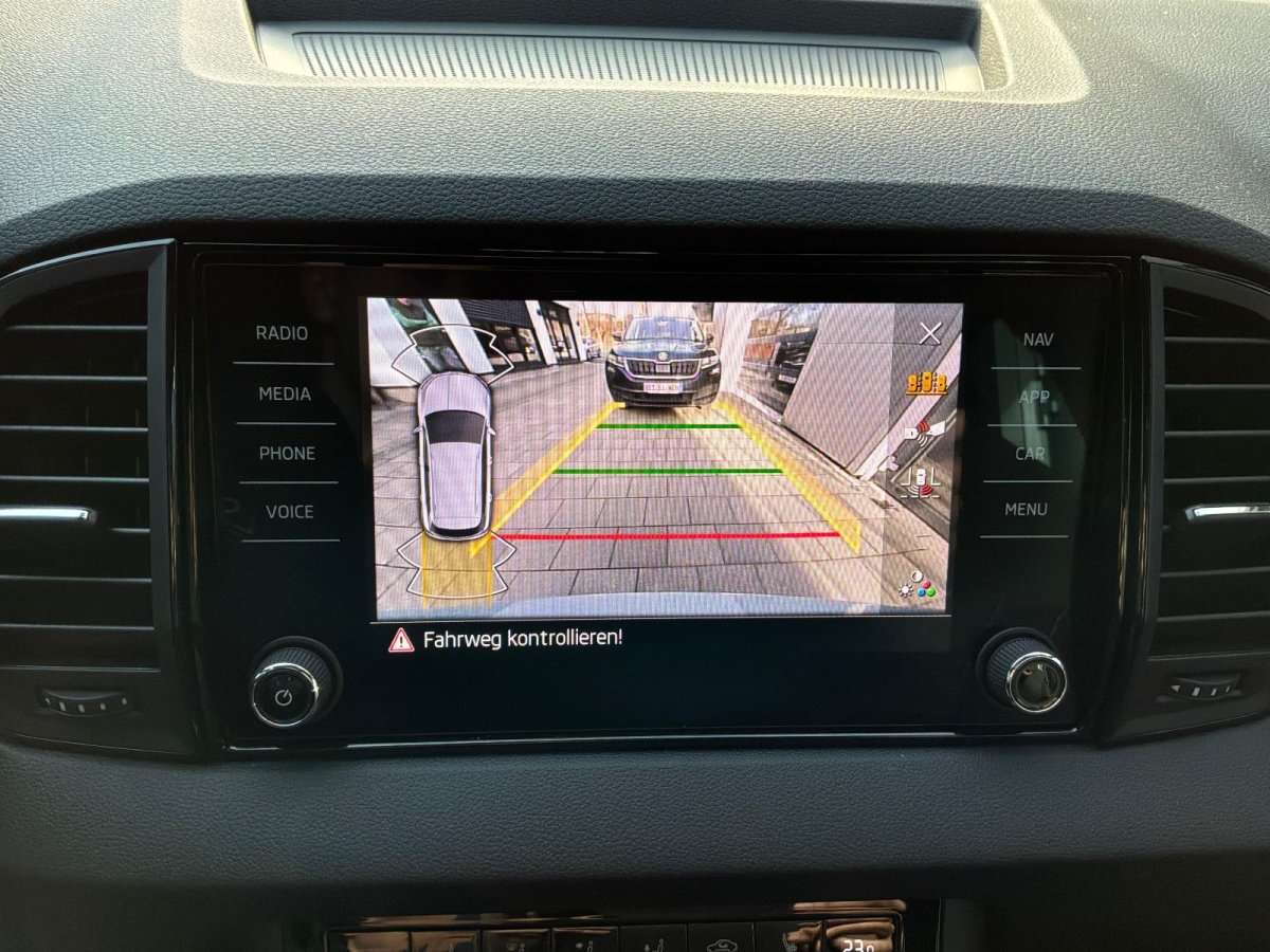 Fahrzeugbild eines Skoda ELROQ