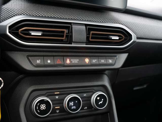 Fahrzeugbild eines Dacia Sandero