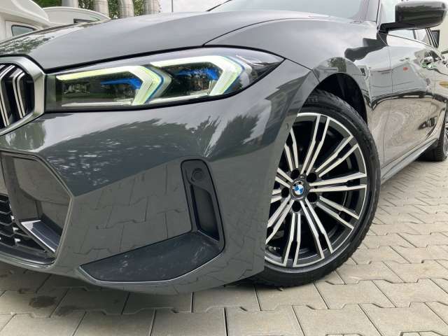 Fahrzeugbild eines BMW 3er-Reihe