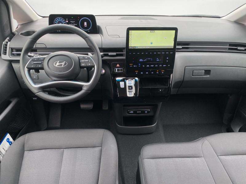 Fahrzeugbild eines Hyundai Staria