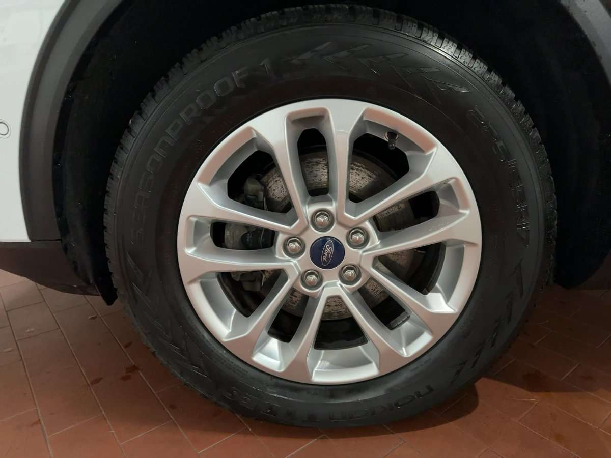 Fahrzeugbild eines Ford Kuga