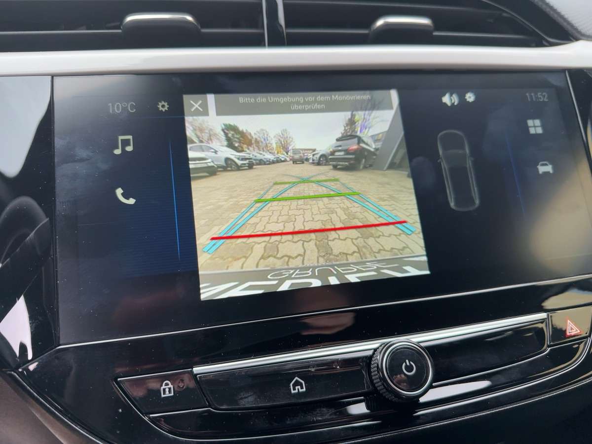 Fahrzeugbild eines Opel Corsa