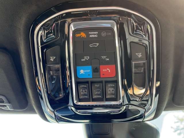 Fahrzeugbild eines Jeep Grand Cherokee