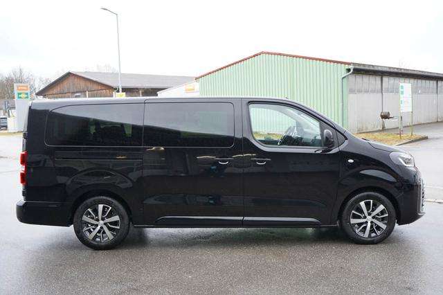 Fahrzeugbild eines Toyota Proace