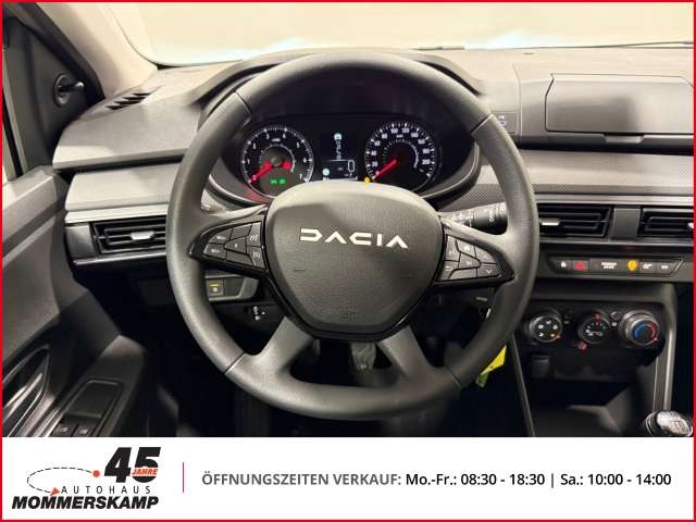 Fahrzeugbild eines Dacia Jogger