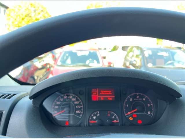 Fahrzeugbild eines Opel Movano