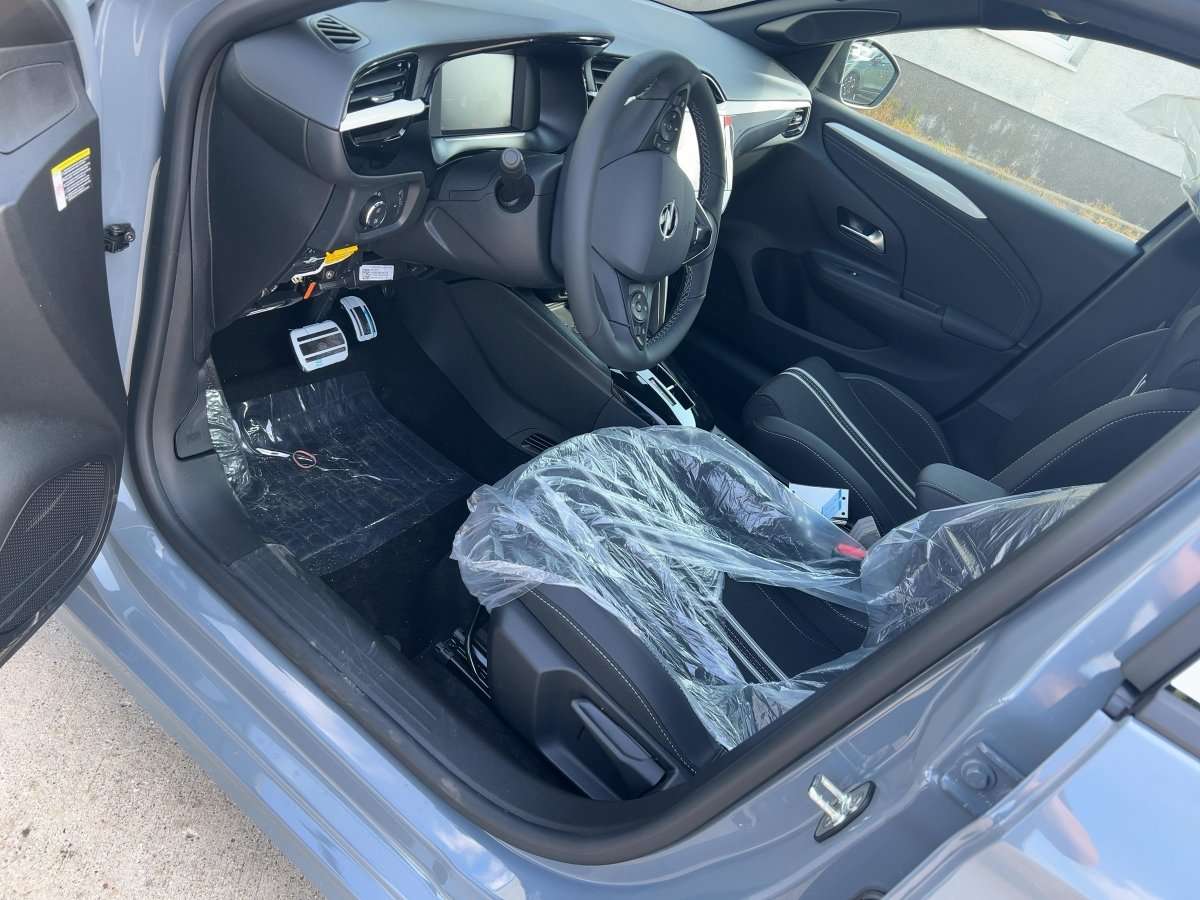 Fahrzeugbild eines Opel Corsa