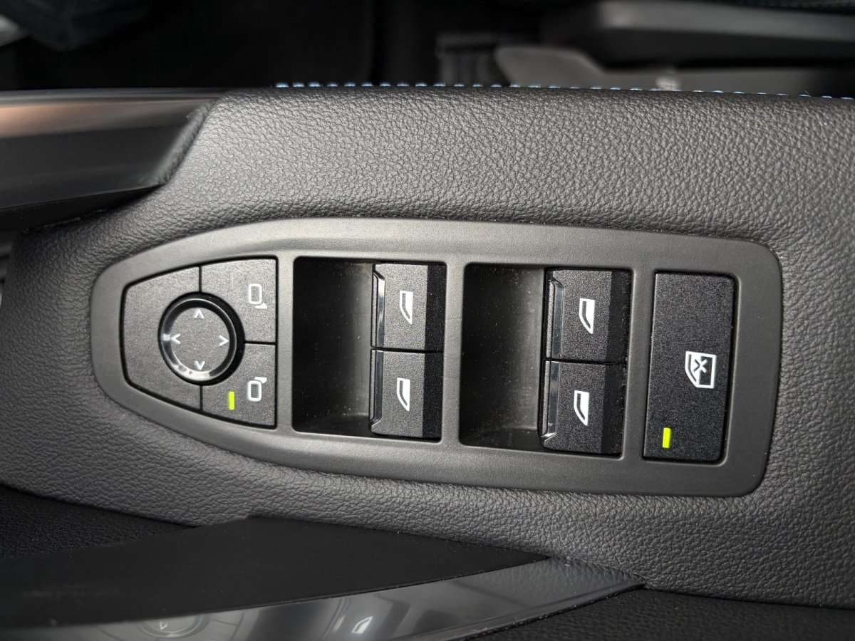 Fahrzeugbild eines BMW iX1