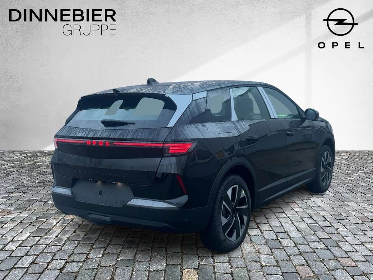 Fahrzeugbild eines Opel Grandland X
