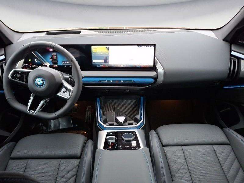 Fahrzeugbild eines BMW X3