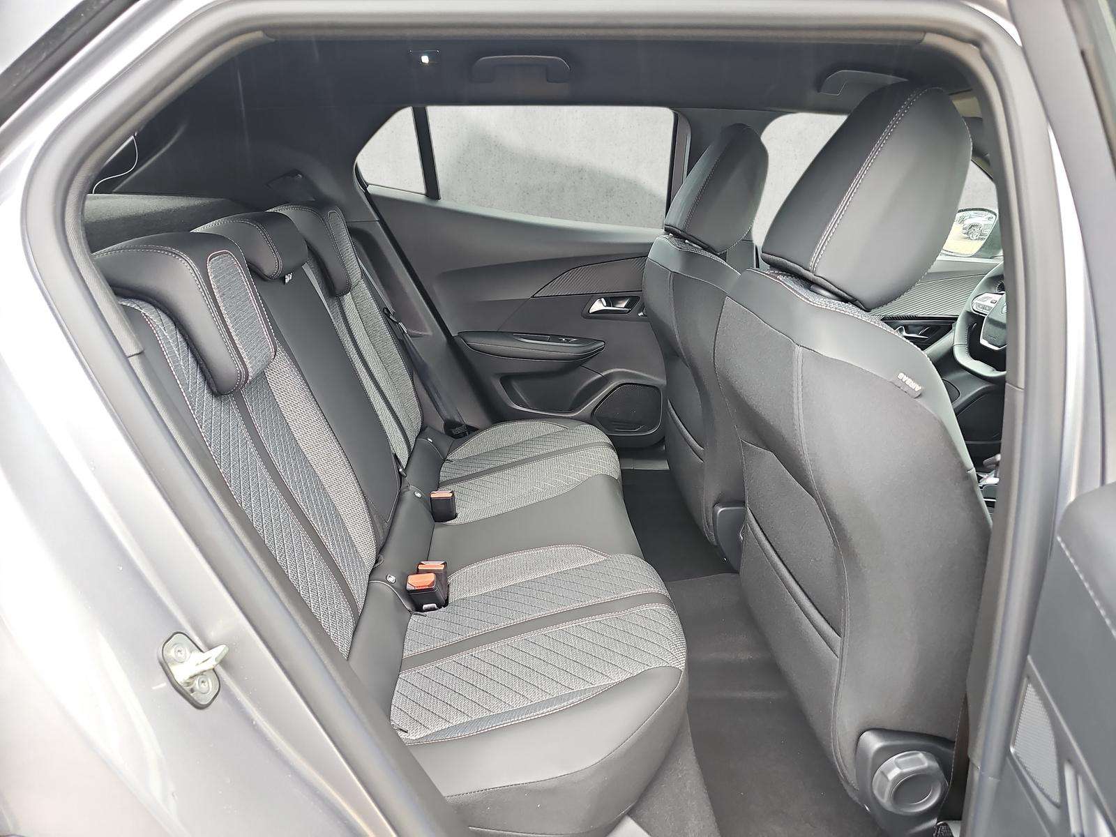 Fahrzeugbild eines Peugeot 2008