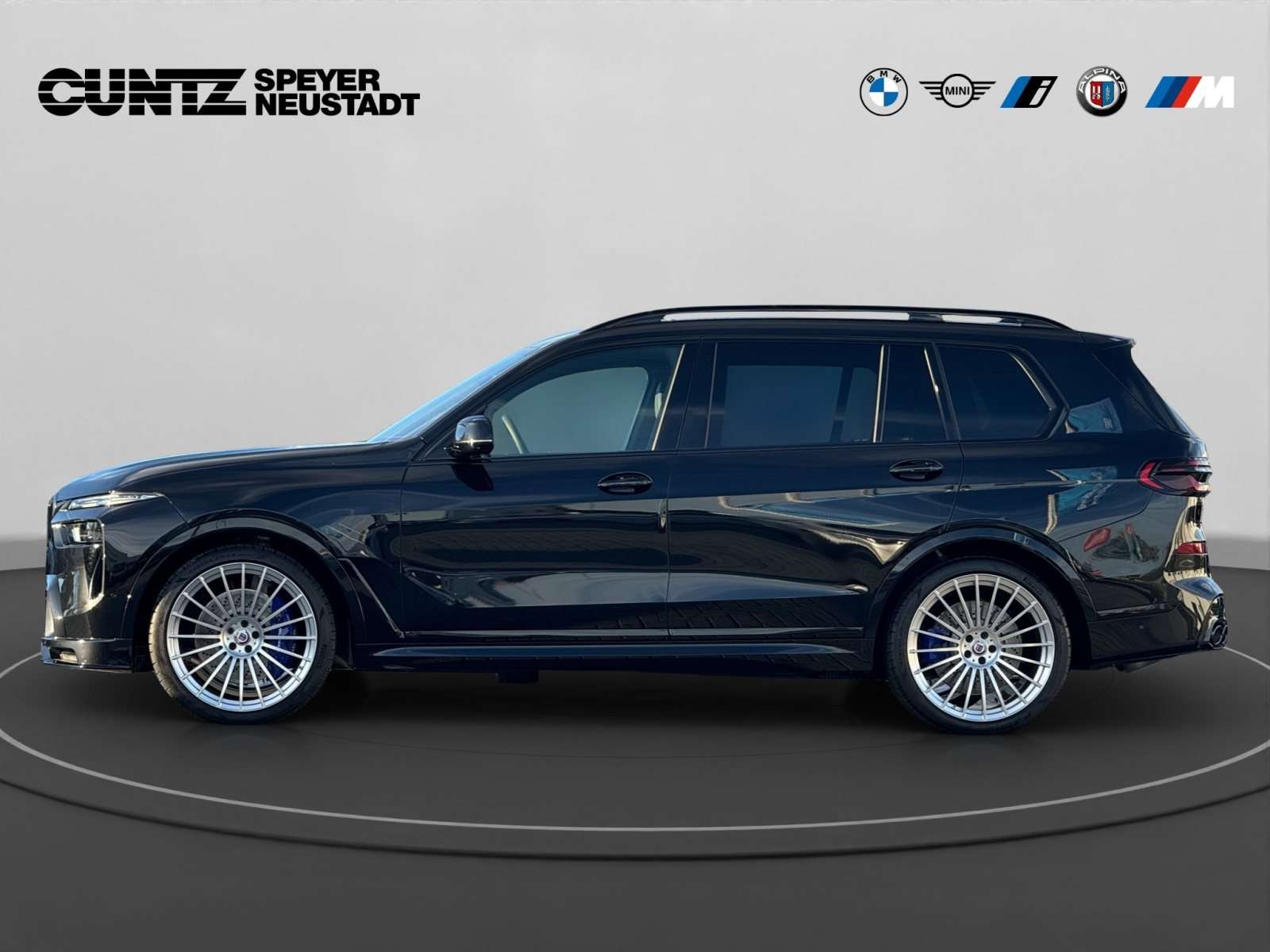 Fahrzeugbild eines Alpina XB7