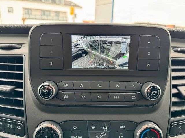 Fahrzeugbild eines Ford Transit