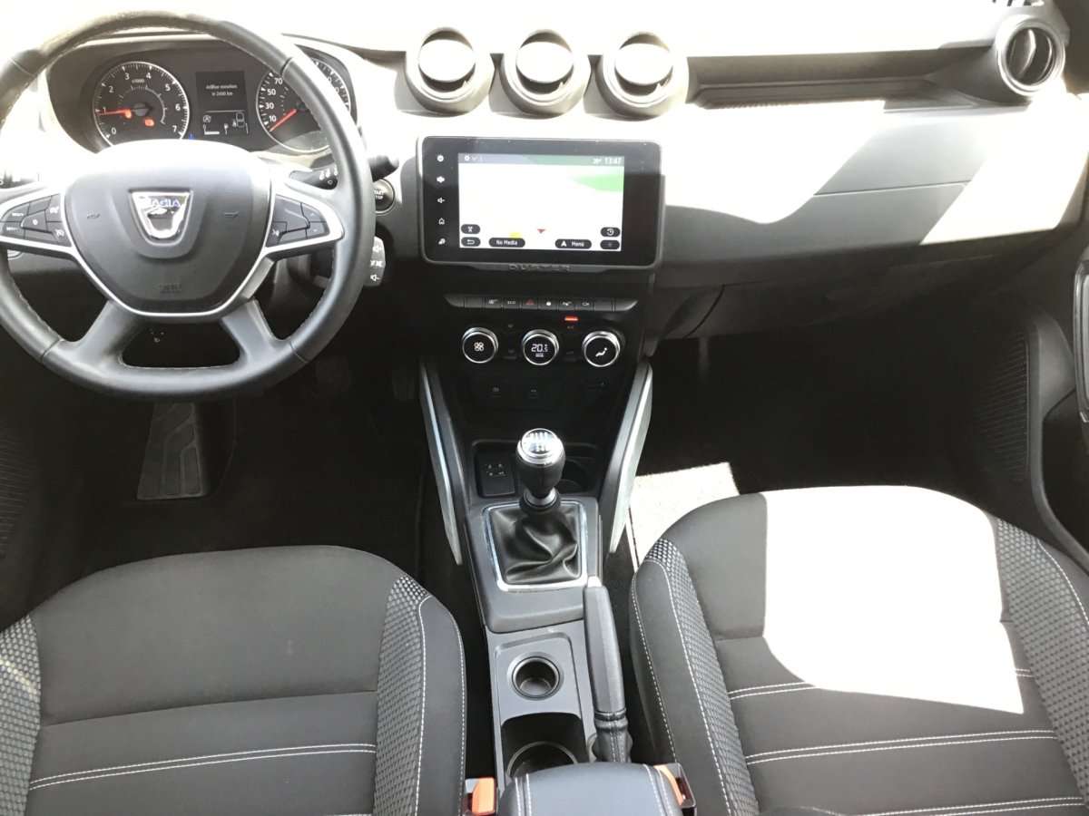 Fahrzeugbild eines Dacia Duster