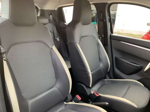 Fahrzeugbild eines Dacia Spring