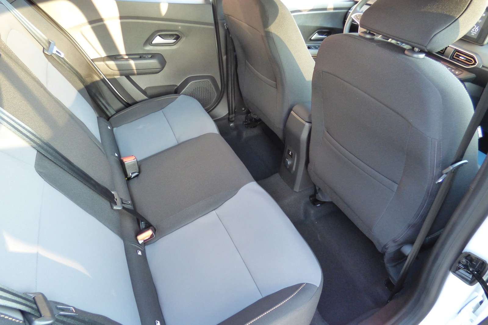 Fahrzeugbild eines Dacia Sandero