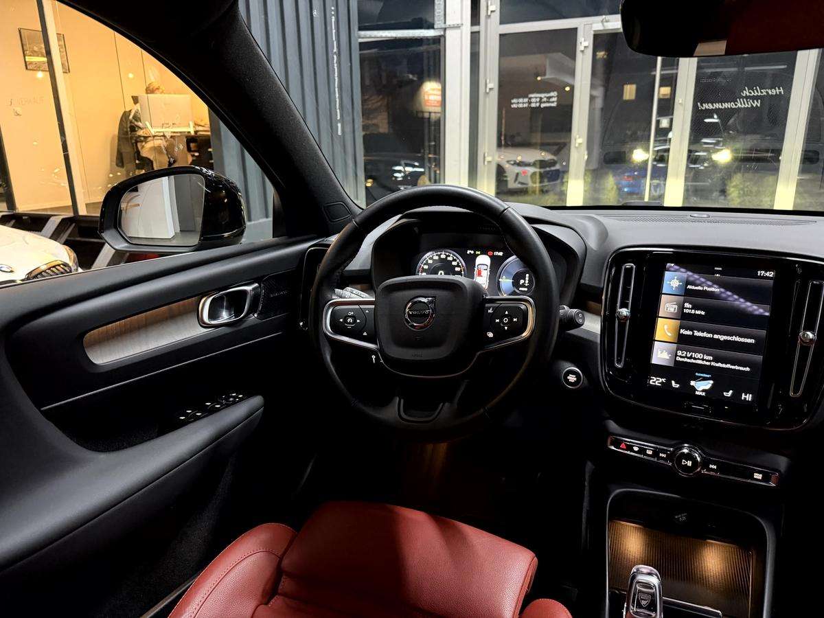 Fahrzeugbild eines Volvo XC40