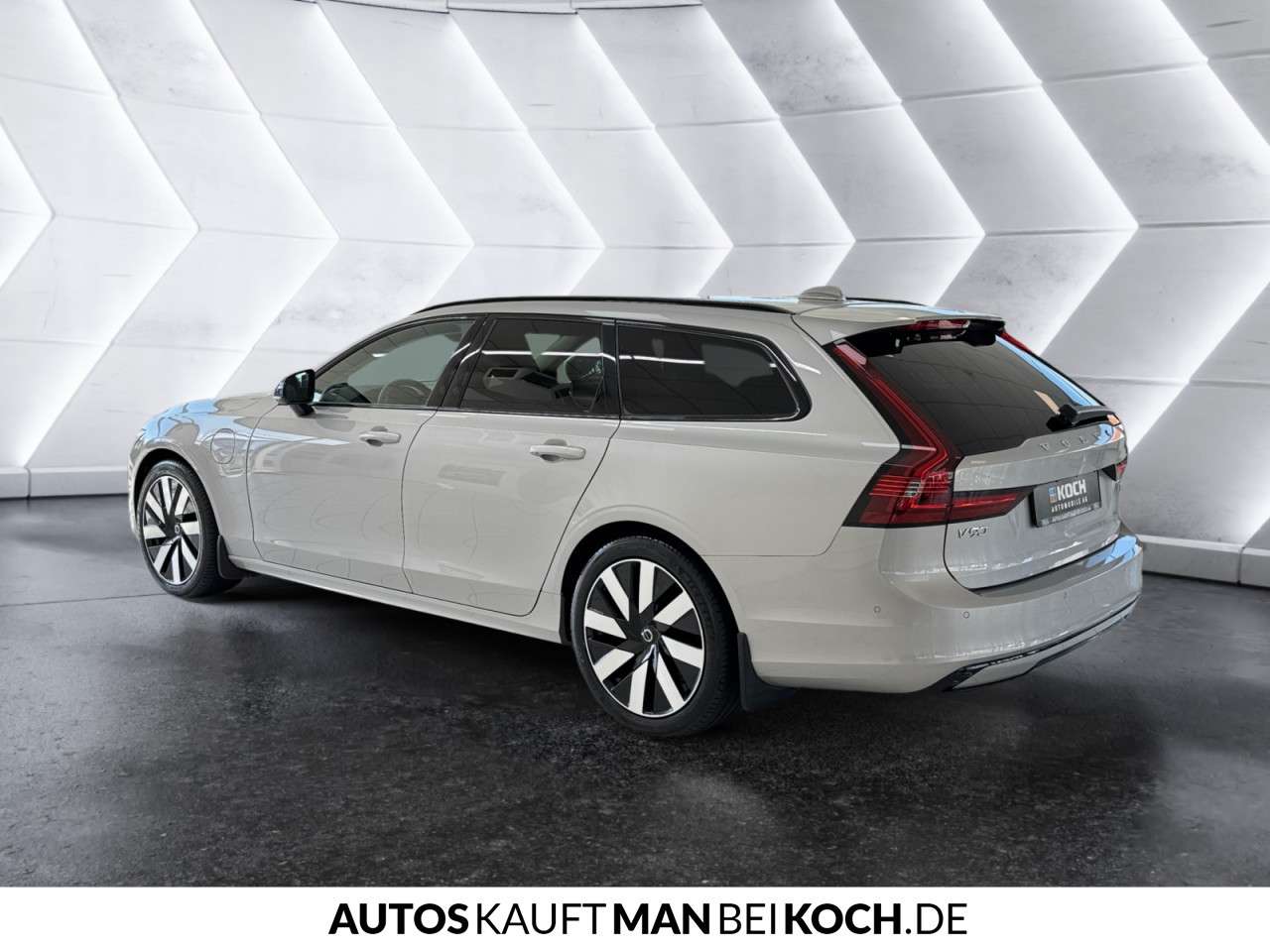 Fahrzeugbild eines Volvo V90