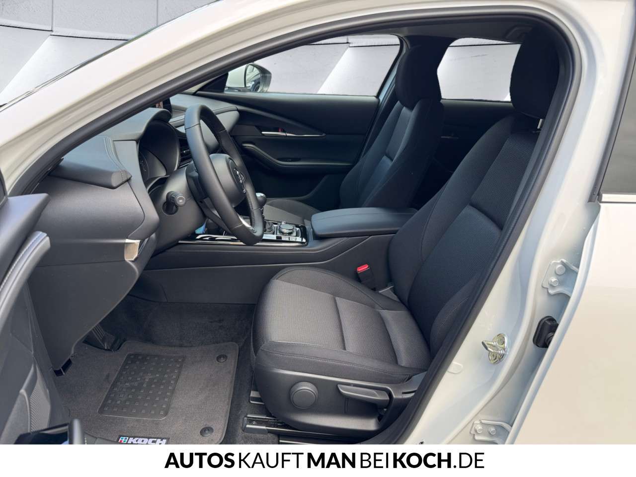 Fahrzeugbild eines Mazda CX-30