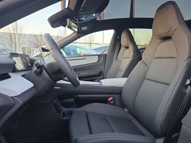 Fahrzeugbild eines Polestar 4