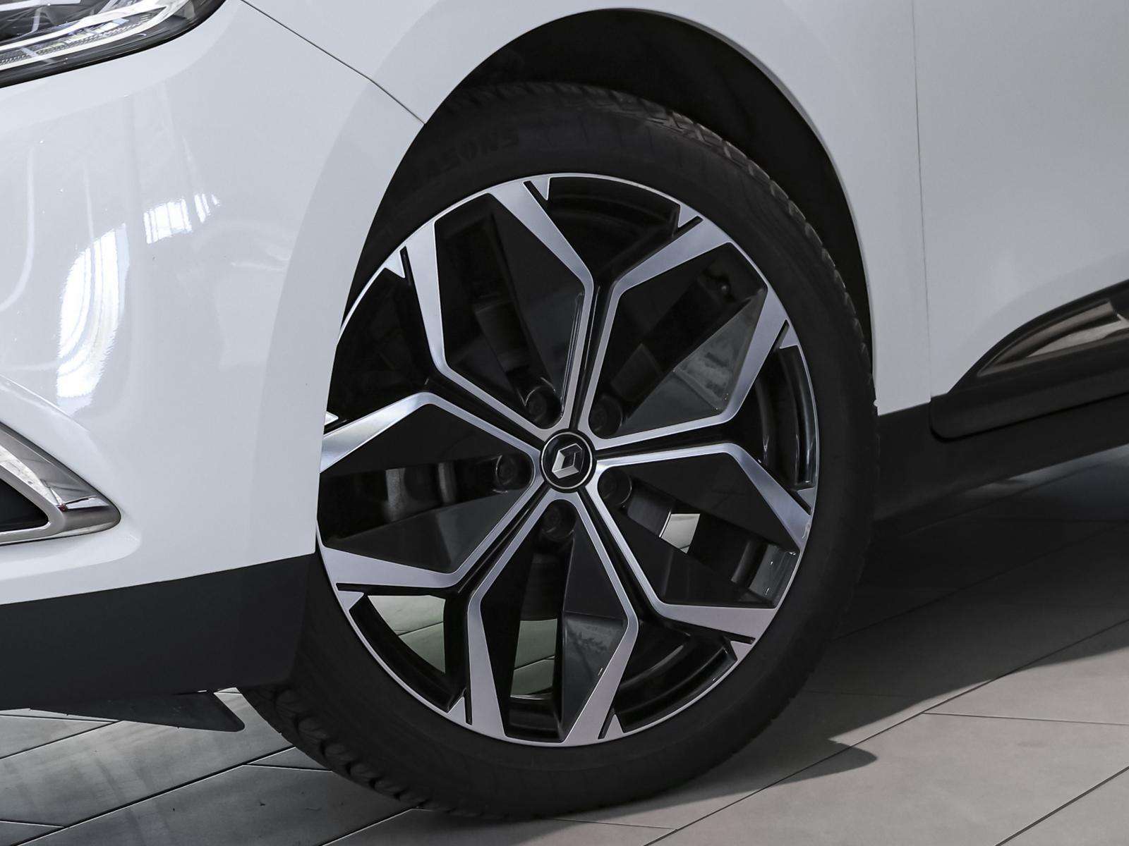Fahrzeugbild eines Renault Scénic