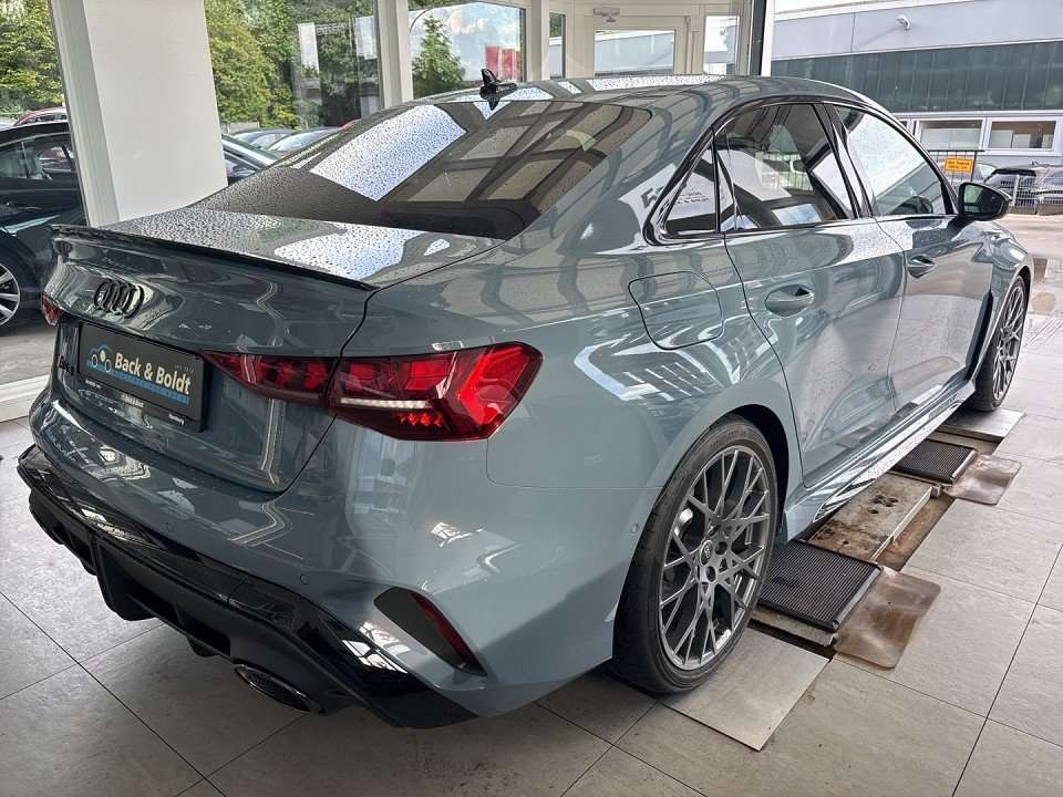 Fahrzeugbild eines Audi RS3