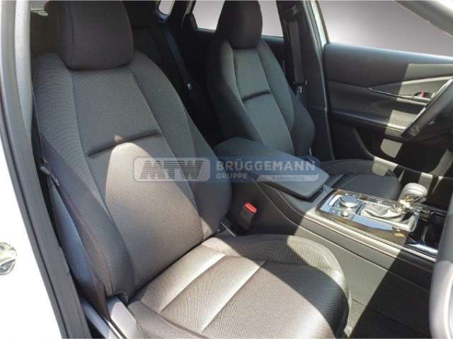 Fahrzeugbild eines Mazda CX-30