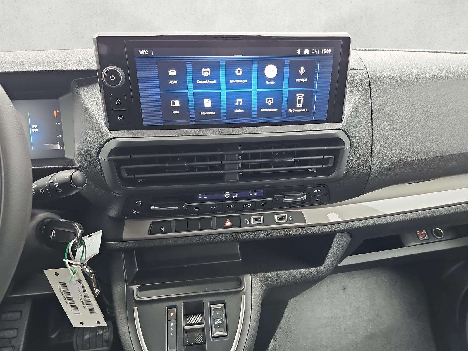 Fahrzeugbild eines Opel Vivaro