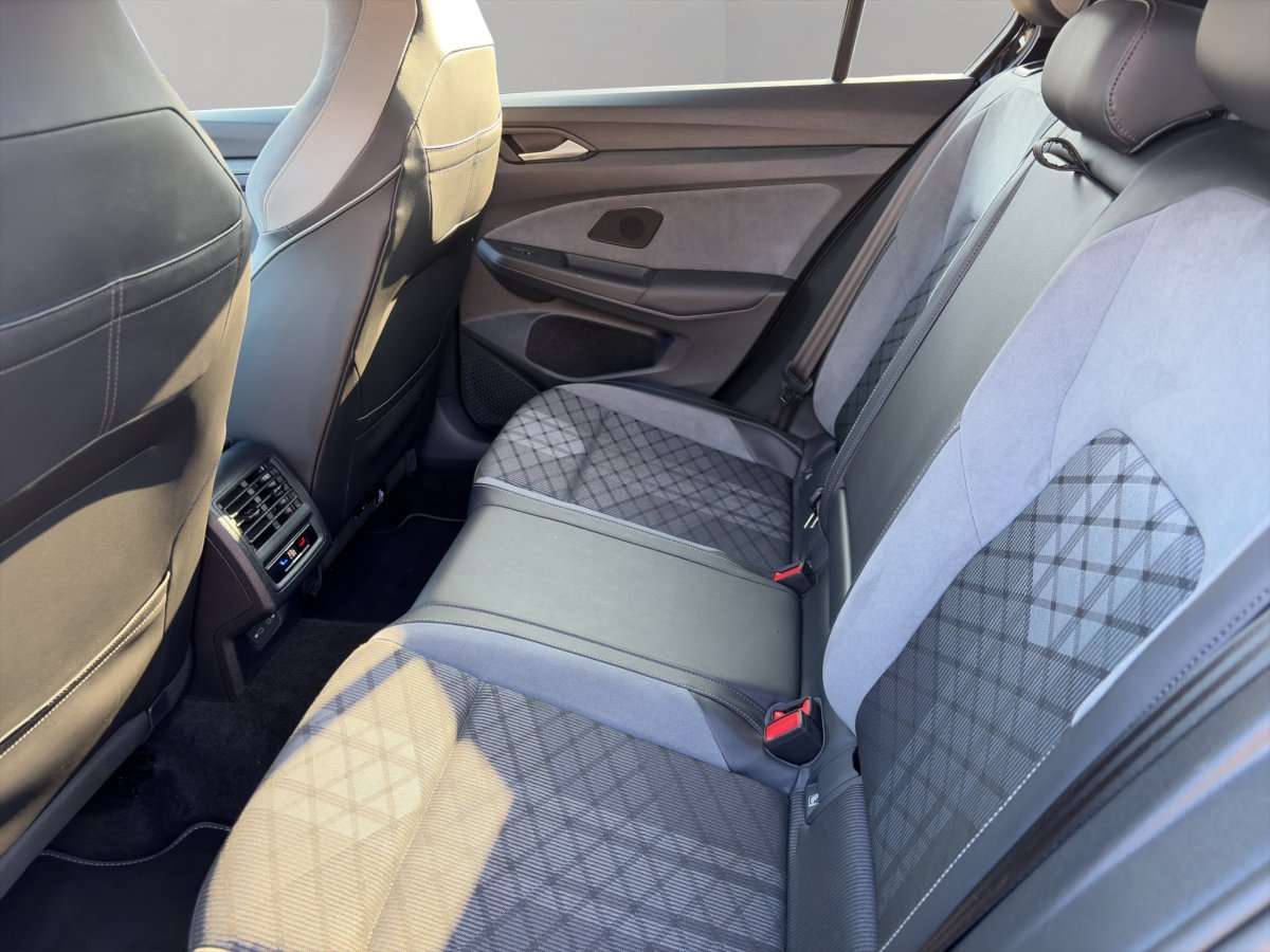 Fahrzeugbild eines Volkswagen Golf