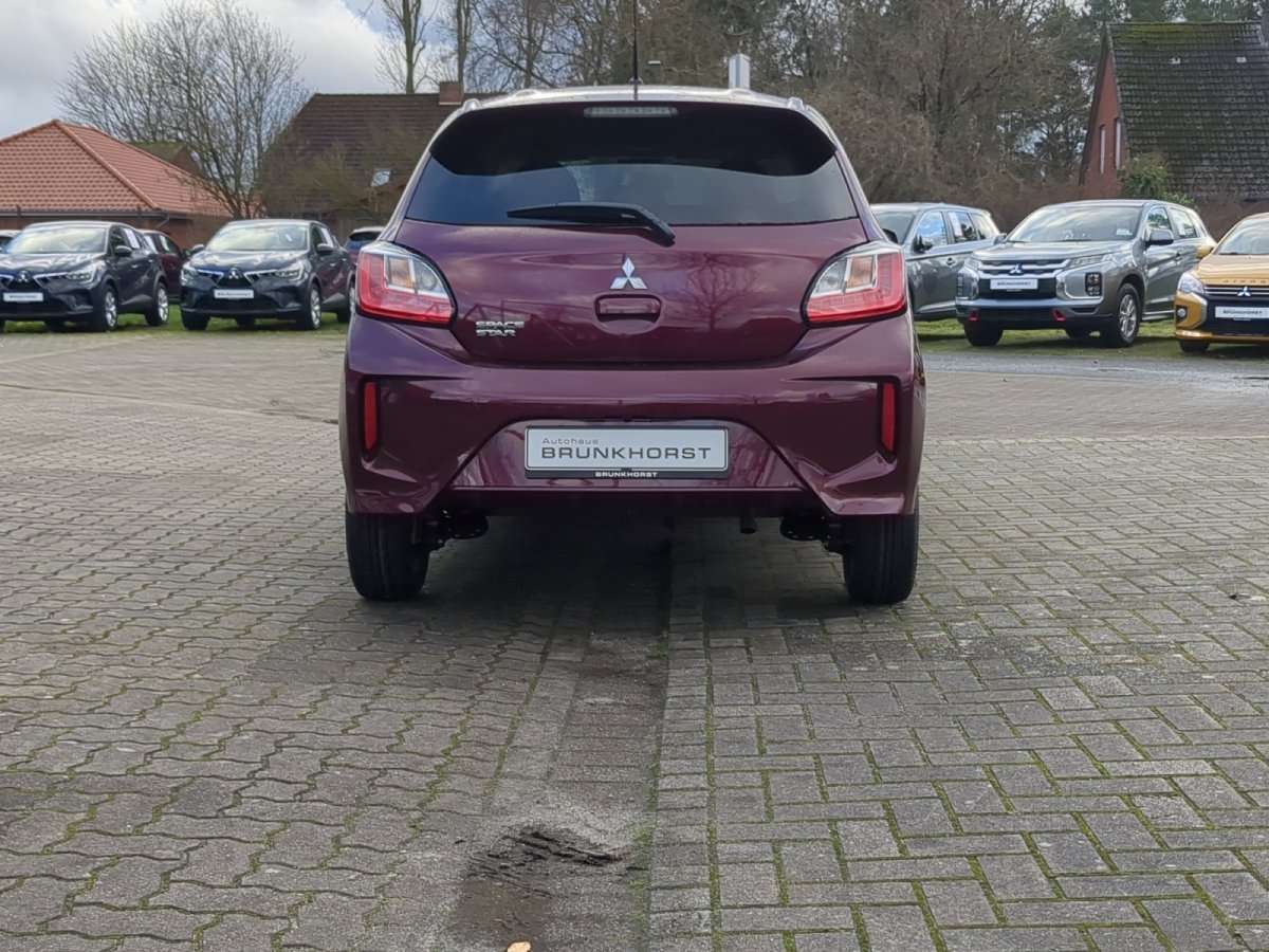 Fahrzeugbild eines Mitsubishi Space Star