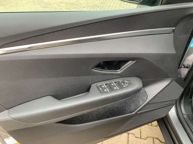 Fahrzeugbild eines Renault Megane E-TECH