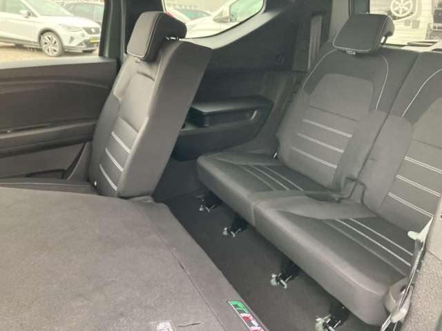 Fahrzeugbild eines Dacia Jogger