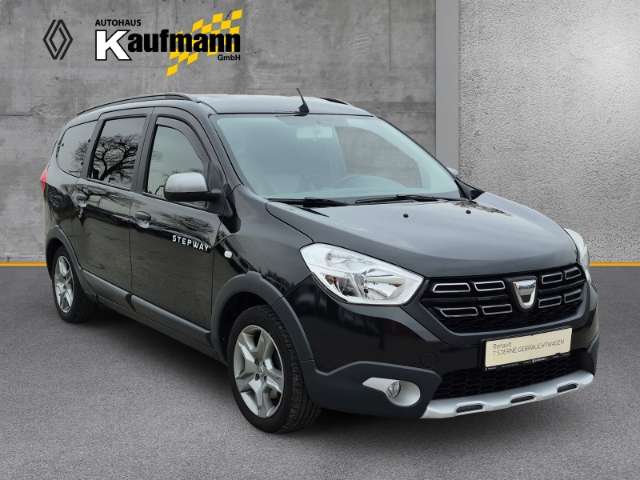 Fahrzeugbild eines Dacia Lodgy