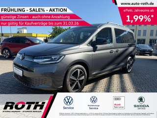 Schräge Frontansicht auf einen Volkswagen Caddy , freigestellt