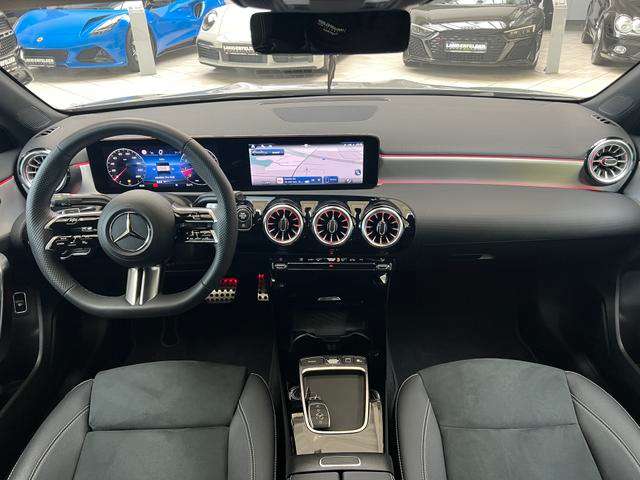 Fahrzeugbild eines Mercedes-Benz A-Klasse