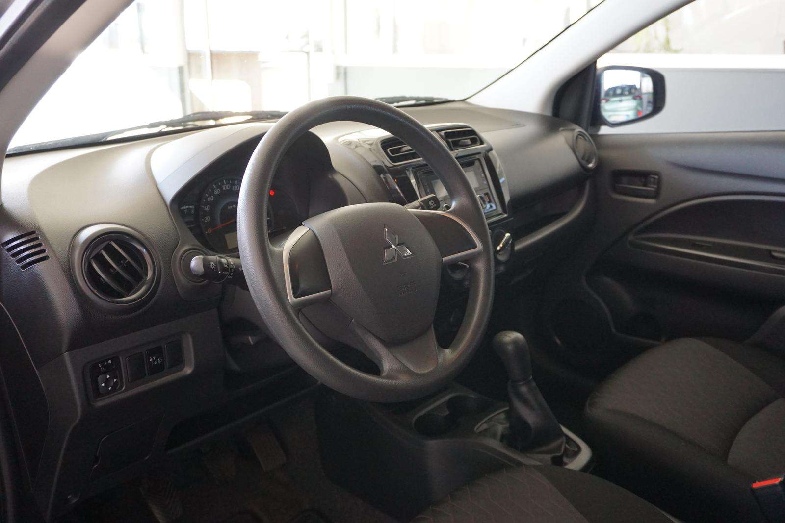 Fahrzeugbild eines Mitsubishi Space Star