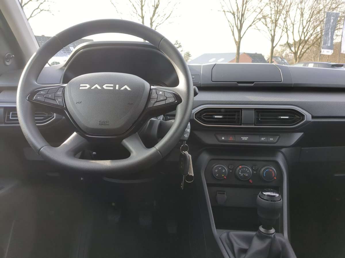 Fahrzeugbild eines Dacia Jogger