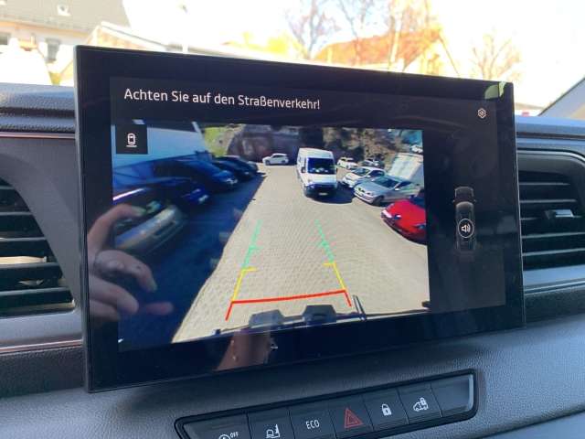 Fahrzeugbild eines Renault Master
