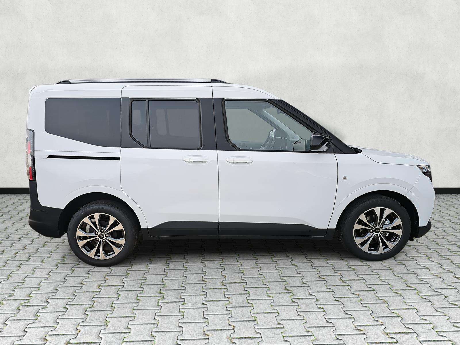 Fahrzeugbild eines Ford Tourneo Courier