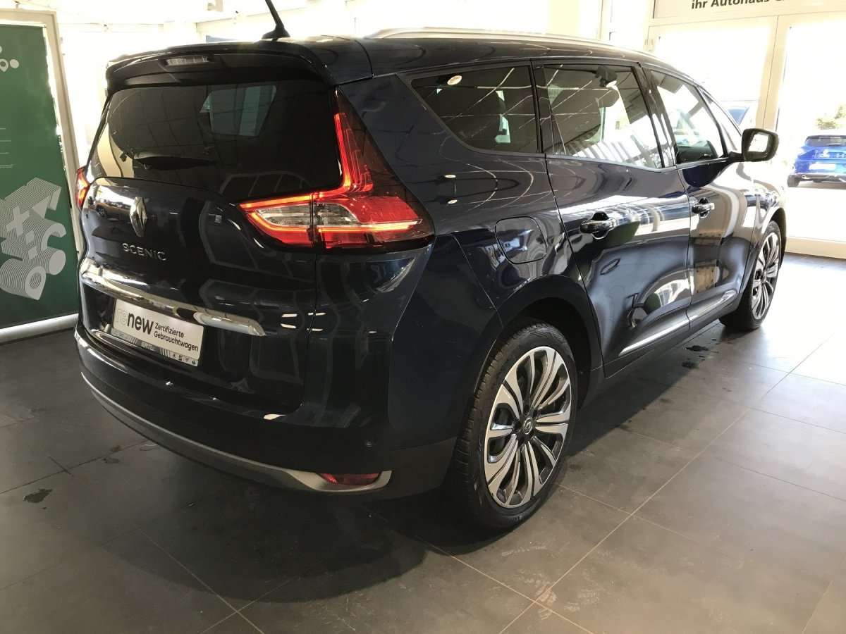 Fahrzeugbild eines Renault Grand Scénic