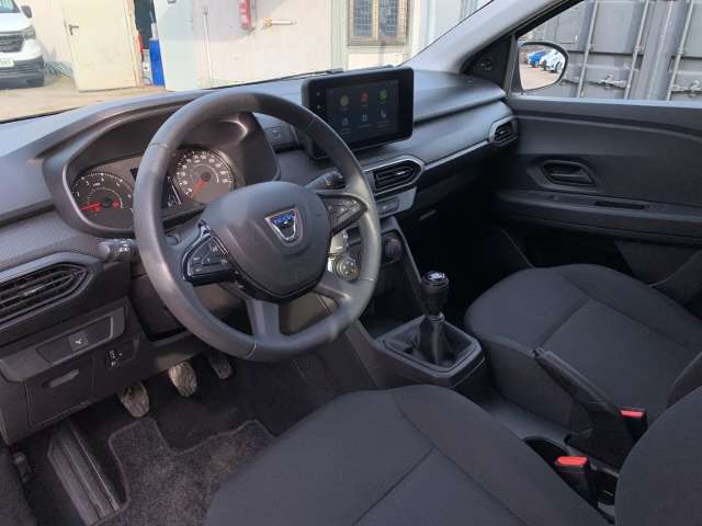 Fahrzeugbild eines Dacia Sandero