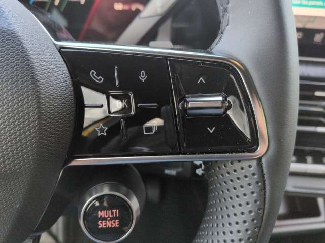 Fahrzeugbild eines Renault 5 E-TECH