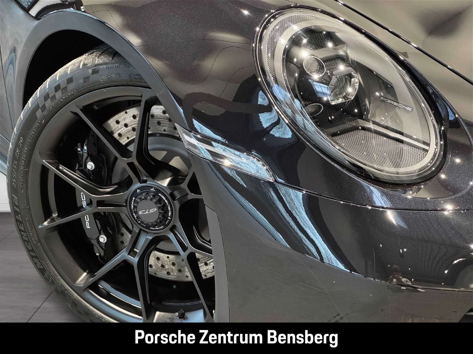 Fahrzeugbild eines Porsche 911