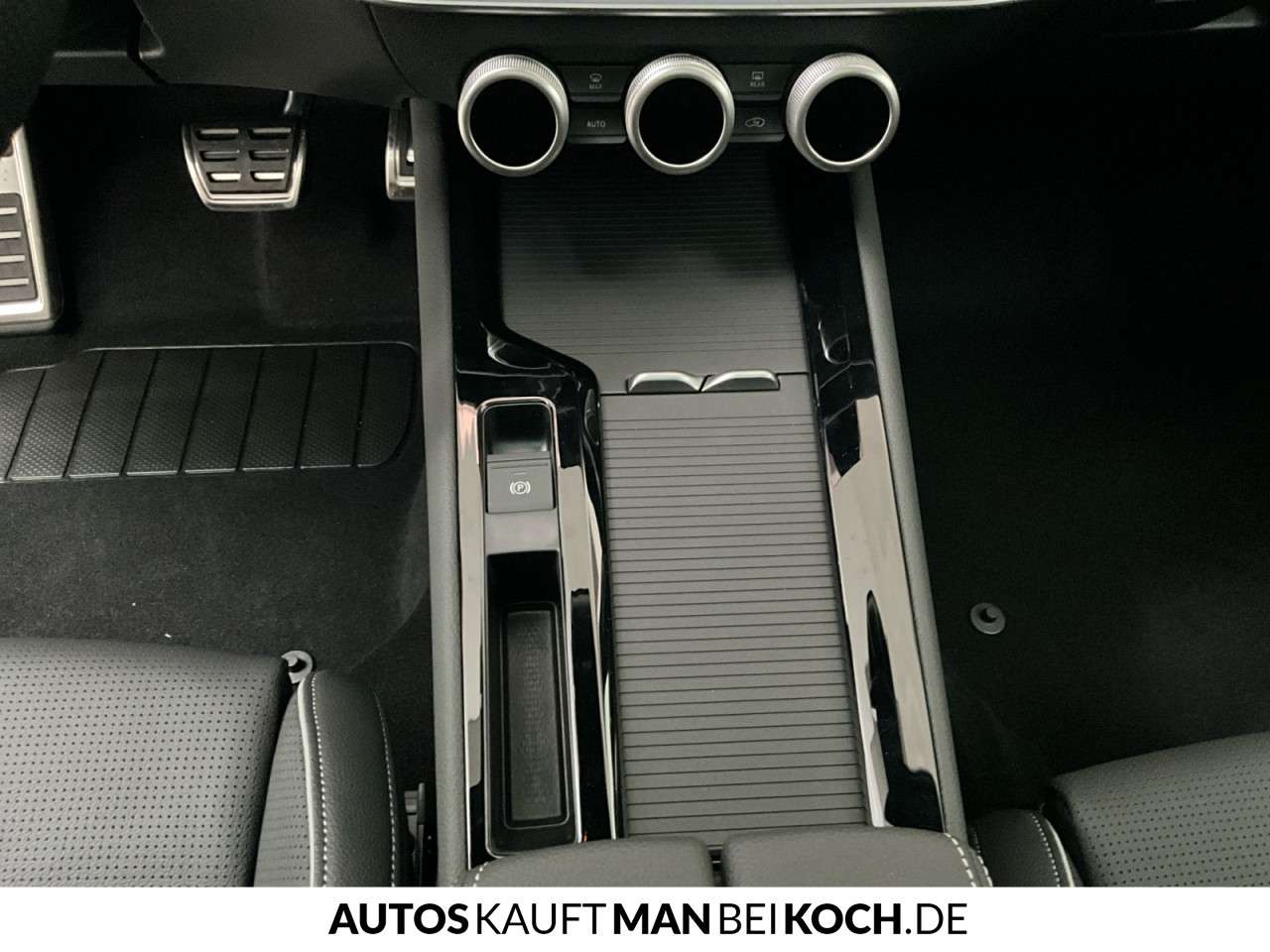 Fahrzeugbild eines Skoda Superb