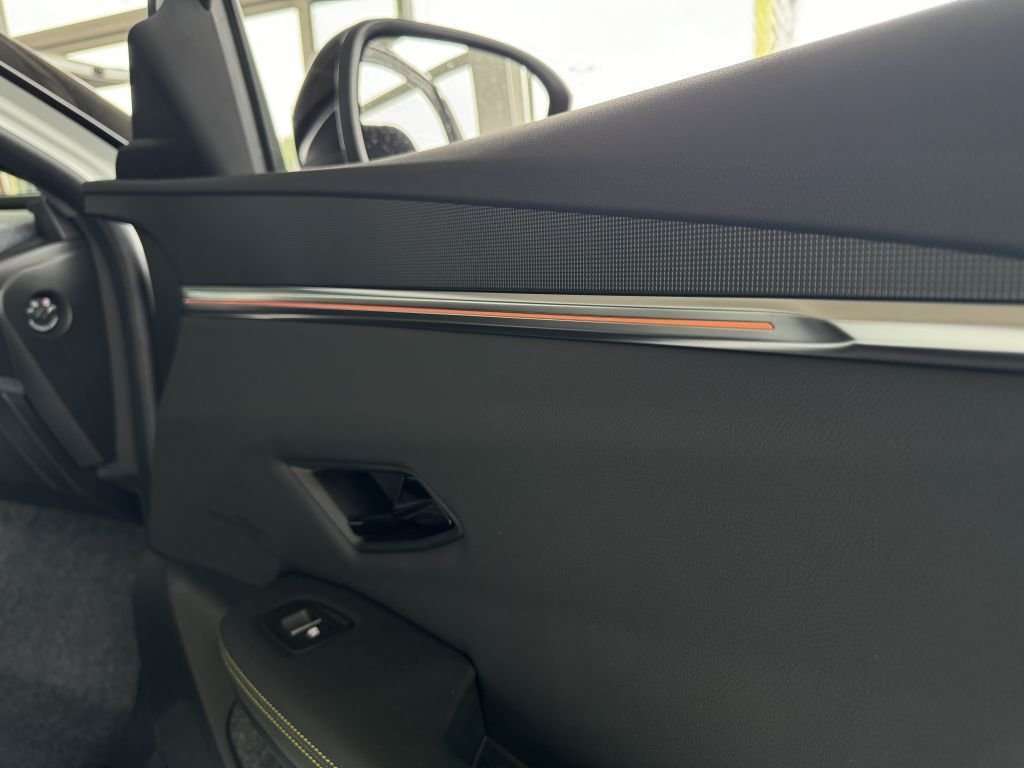 Fahrzeugbild eines Renault Scenic E-TECH