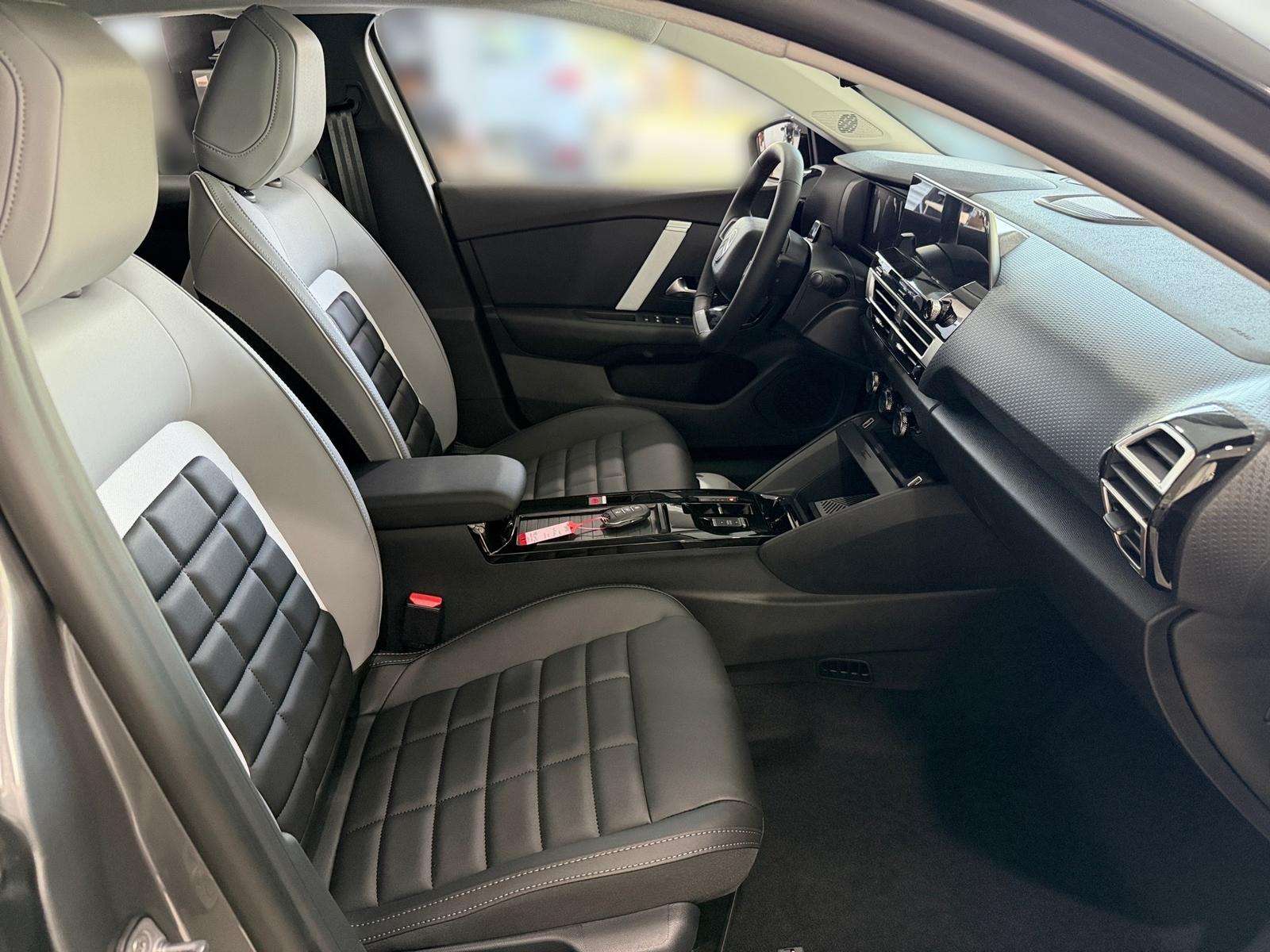 Fahrzeugbild eines Citroën C4