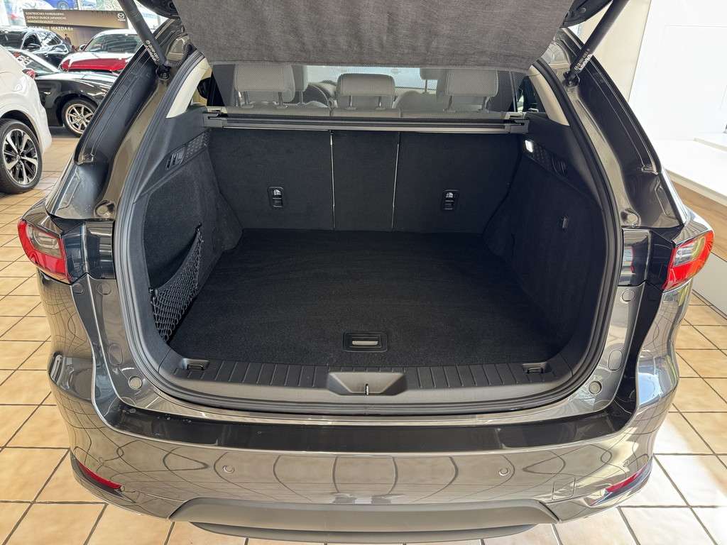 Fahrzeugbild eines Mazda CX-60