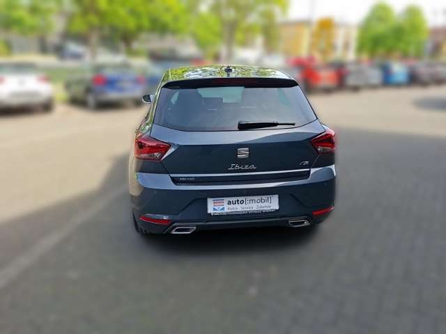 Fahrzeugbild eines SEAT Ibiza